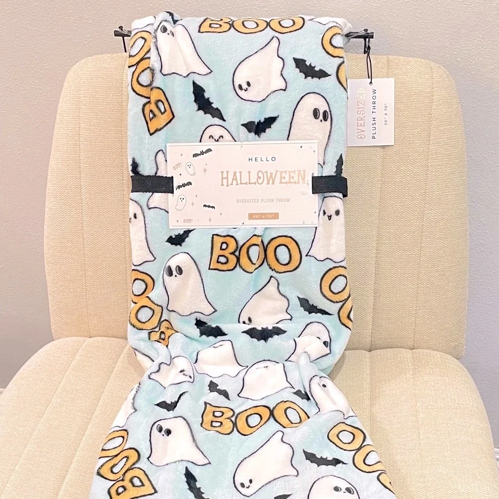 NEW Hello Halloween Oversized Plush Throw Blanket Ghost Bat Boo Blue 50x70‎ NWT